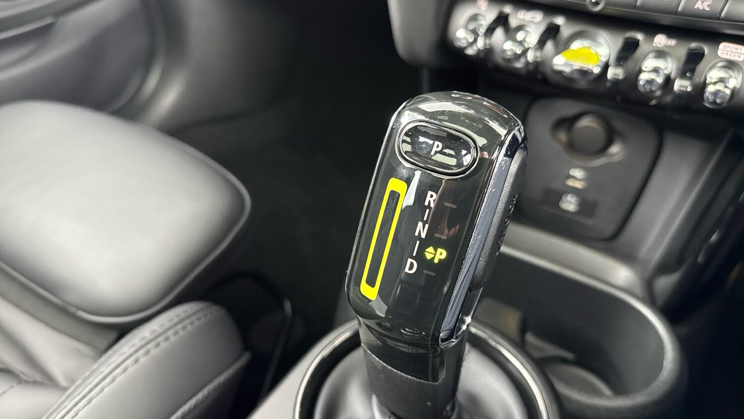 Used MINI Electric Hatch 2022 for sale - 77358970: Photo 18