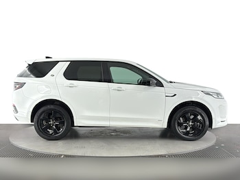Used Land Rover Discovery Sport 2021 for sale - 79248194: Photo
