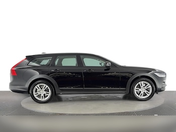 Used Volvo V90 2019 for sale - 75557502: Photo