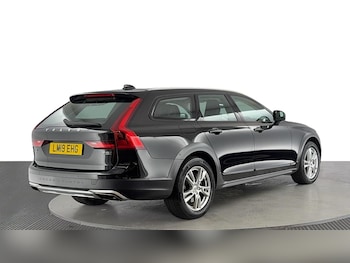 Used Volvo V90 2019 for sale - 75557502: Photo