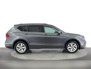 Used Volkswagen Tiguan Allspace 2022 for sale - 75962216: Photo