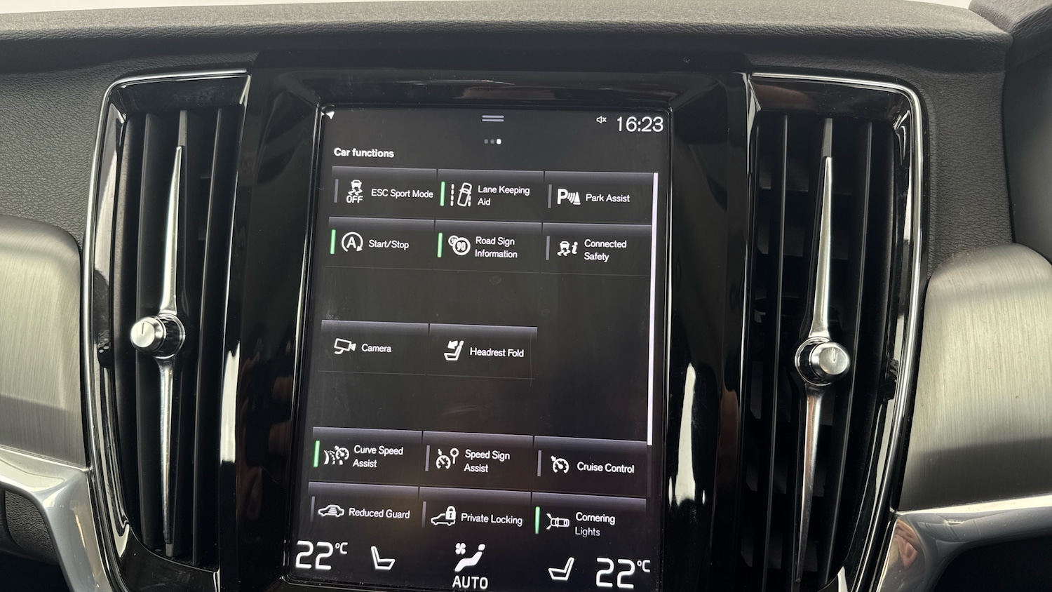 Used Volvo S90 2020 for sale - 76102639: Photo 16