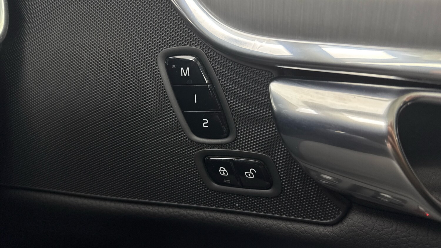 Used Volvo S90 2020 for sale - 76102639: Photo 60