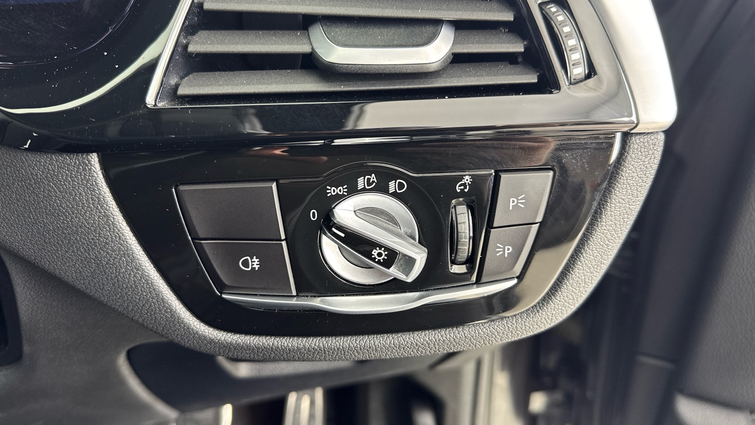 Vehicle 60