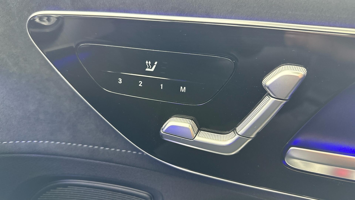 Used Mercedes-Benz EQA 2023 for sale - 77455418: Photo 32