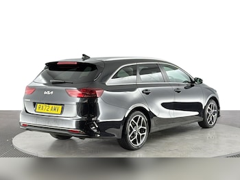 Used Kia Ceed 2023 for sale - 78429314: Photo