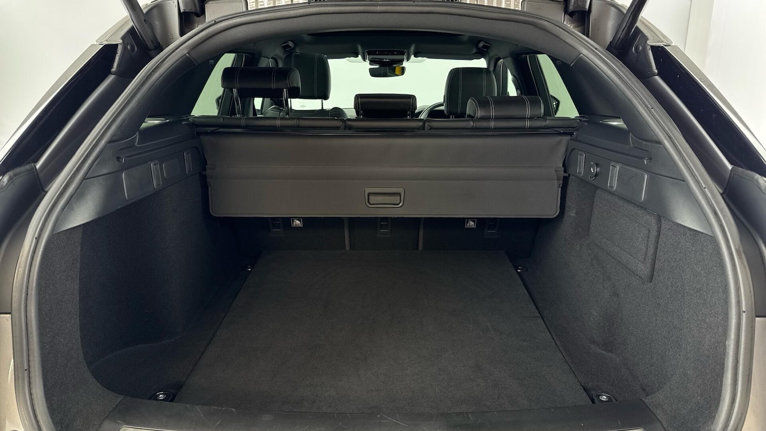 Used Land Rover Range Rover Velar 2020 for sale - 78073142: Photo 15