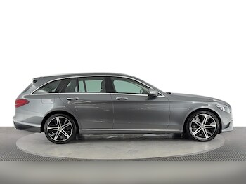 Used Mercedes-Benz C-Class 2020 for sale - 75628441: Photo