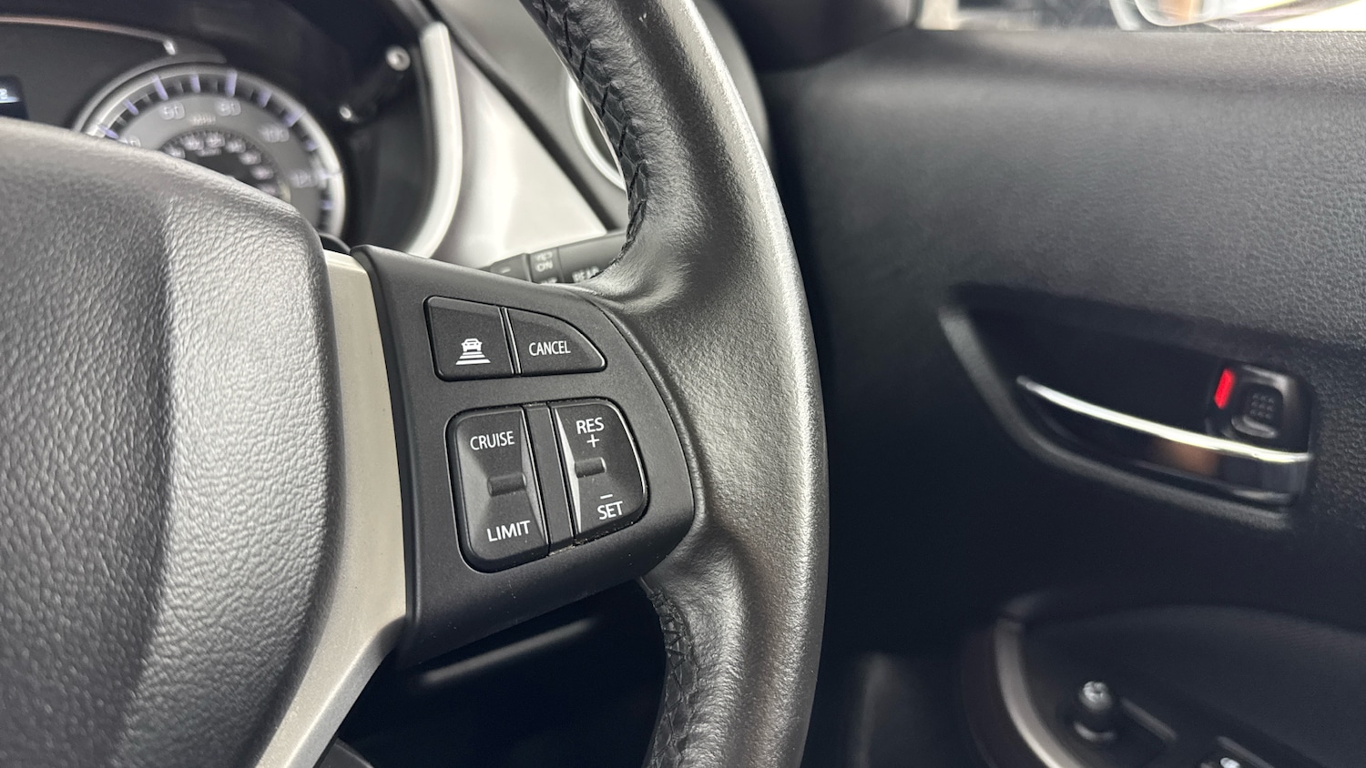 Used Suzuki Vitara 2022 for sale - 76082104: Photo 24