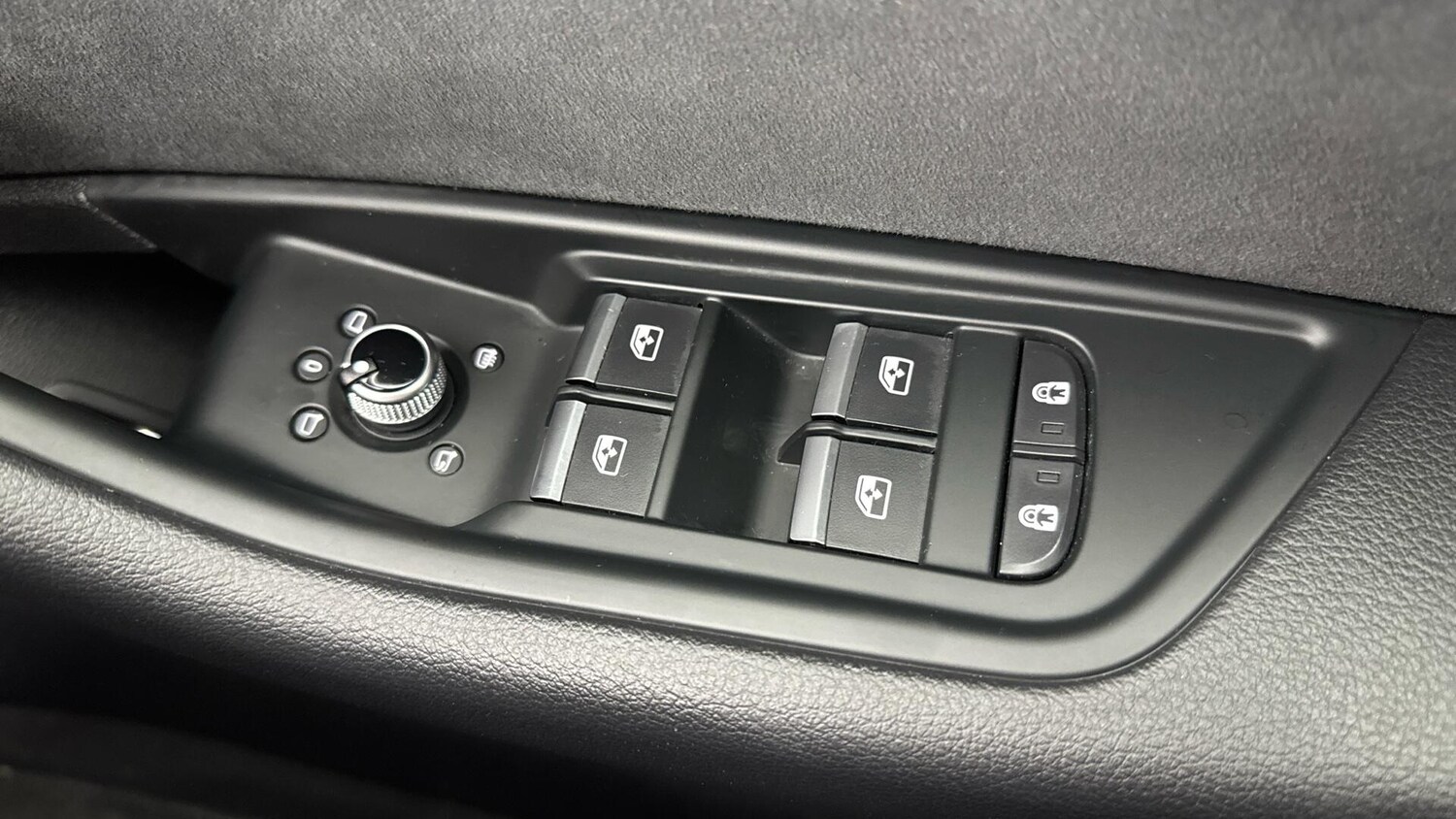 Used Audi A4 for sale - 77898605: Photo 23