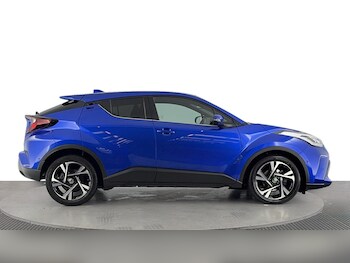 Used Toyota C-HR 2022 for sale - 75762049: Photo
