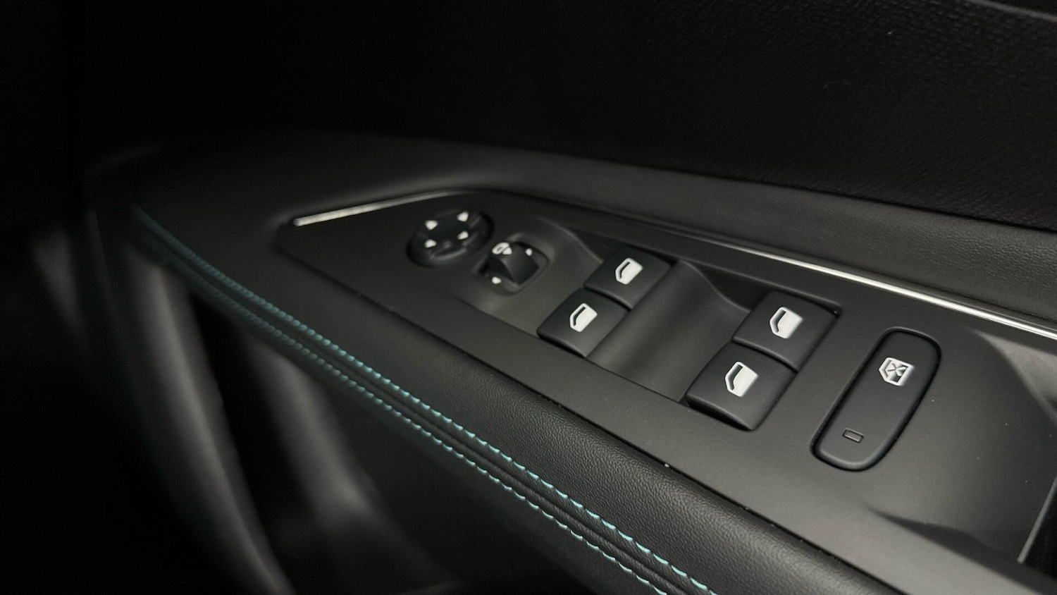 Used Peugeot 3008 for sale - 77754096: Photo 22