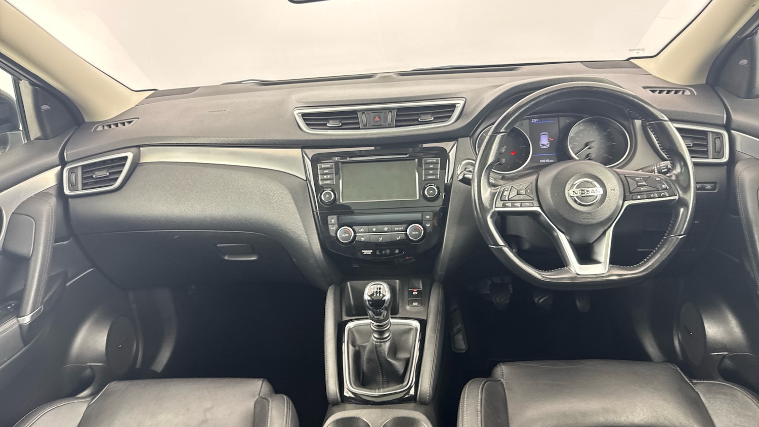 Used Nissan Qashqai 2019 for sale - 76027680: Photo 46