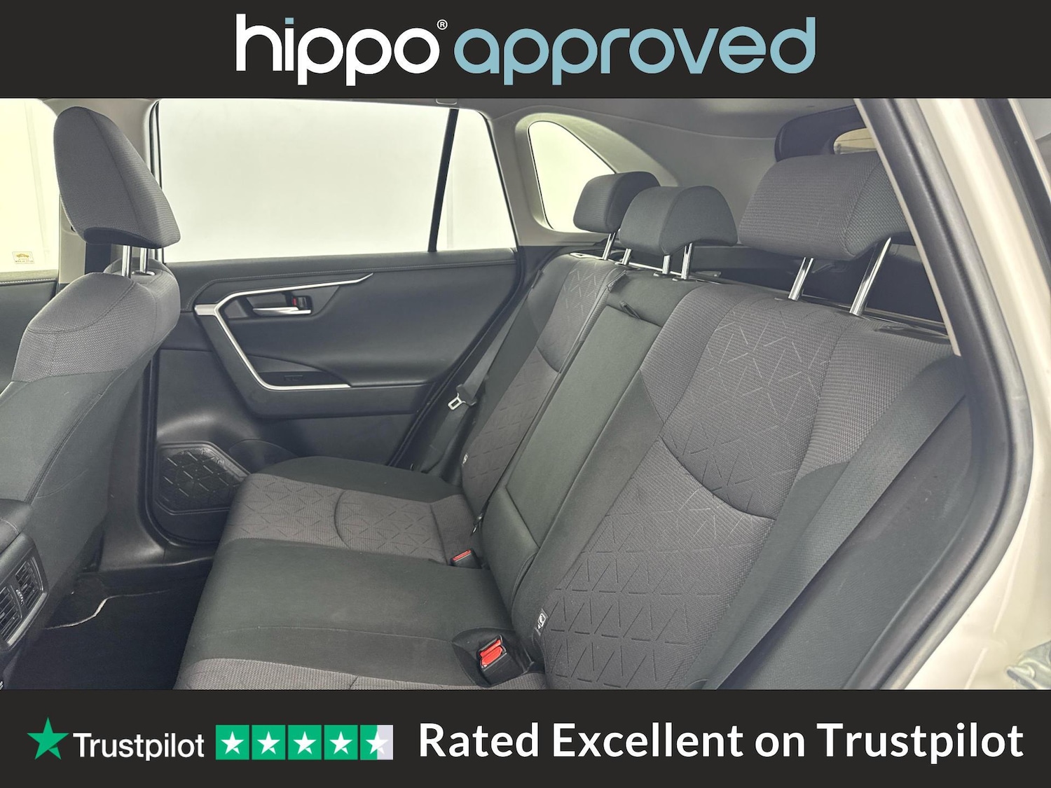 Used Toyota RAV4 2020 for sale - 76657307: Photo 14