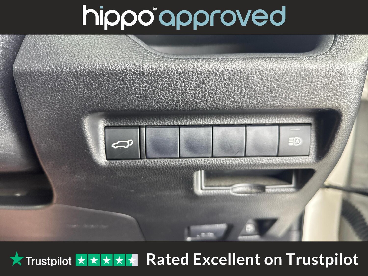 Used Toyota RAV4 2020 for sale - 76657307: Photo 25