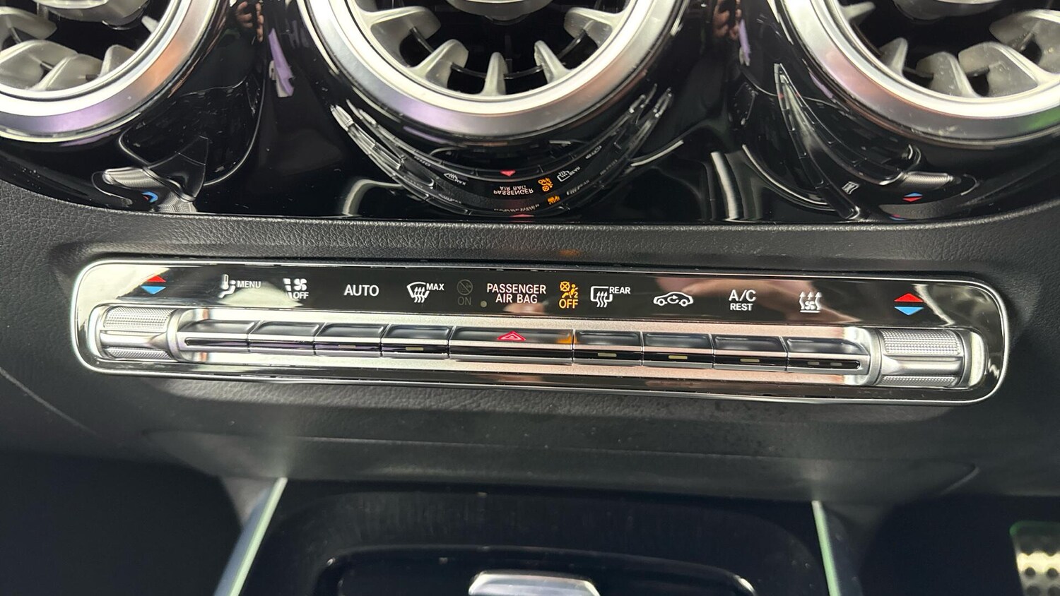 Used Mercedes-Benz GLA 2023 for sale - 78072147: Photo 20