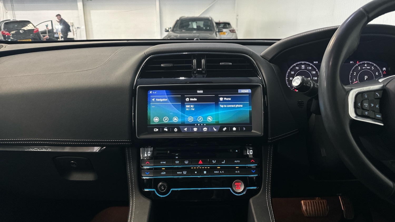 Used Jaguar F-Pace 2020 for sale - 76181242: Photo 47