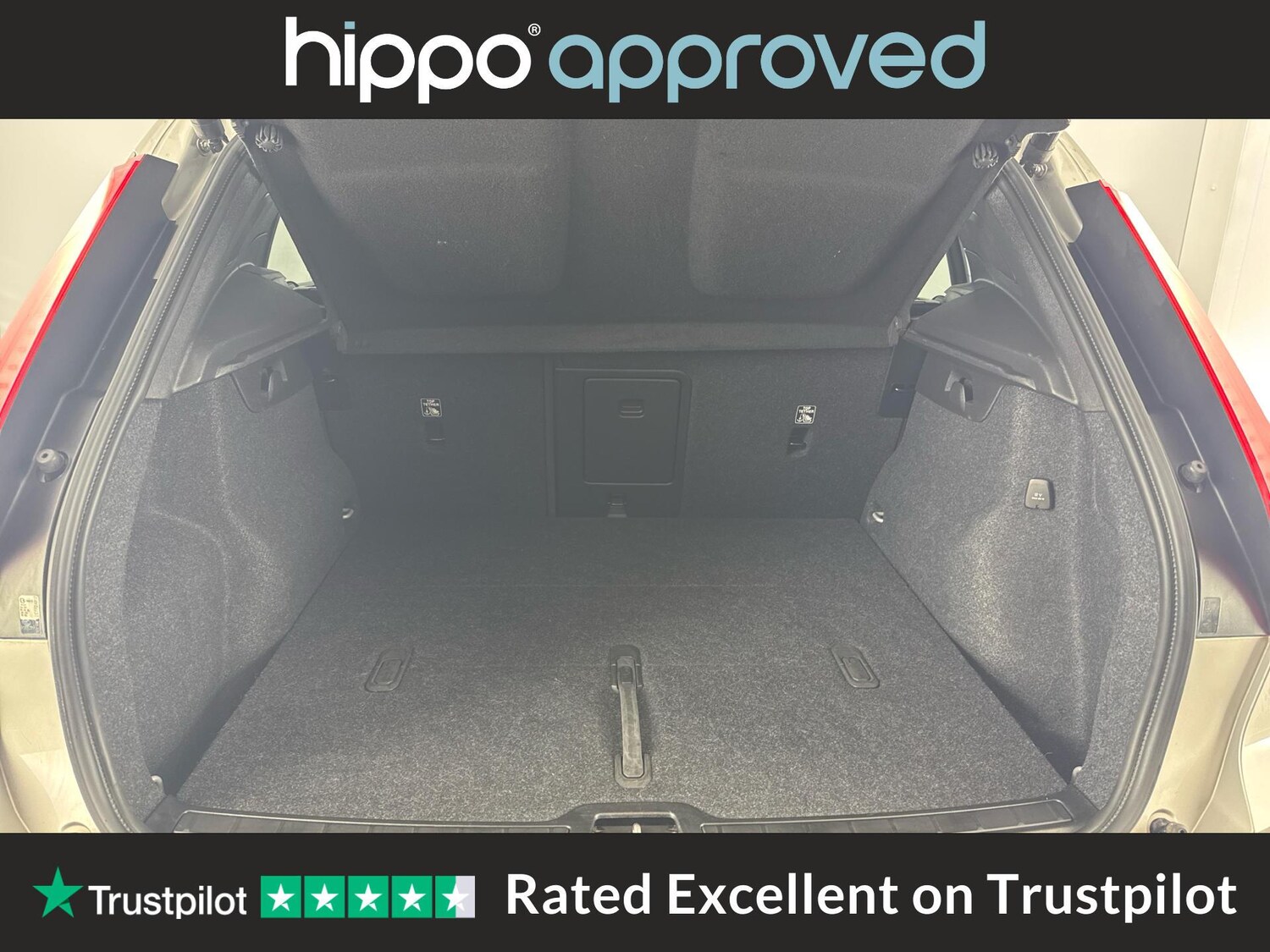 Used Volvo XC40 2023 for sale - 76657015: Photo 15