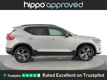 Used Volvo XC40 2023 for sale - 76657015: Photo