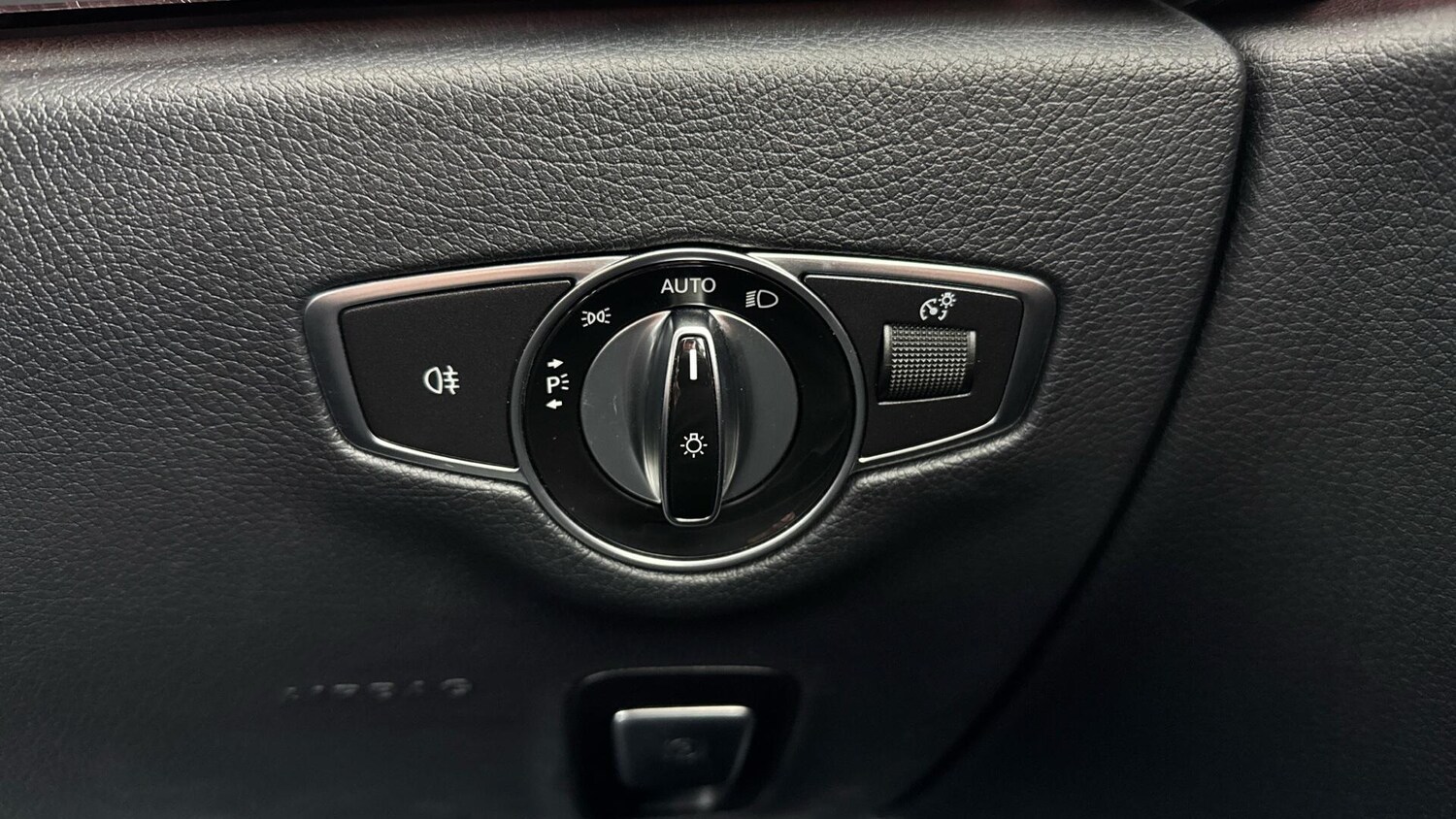 Used Mercedes-Benz E Class 2021 for sale - 78101383: Photo 36