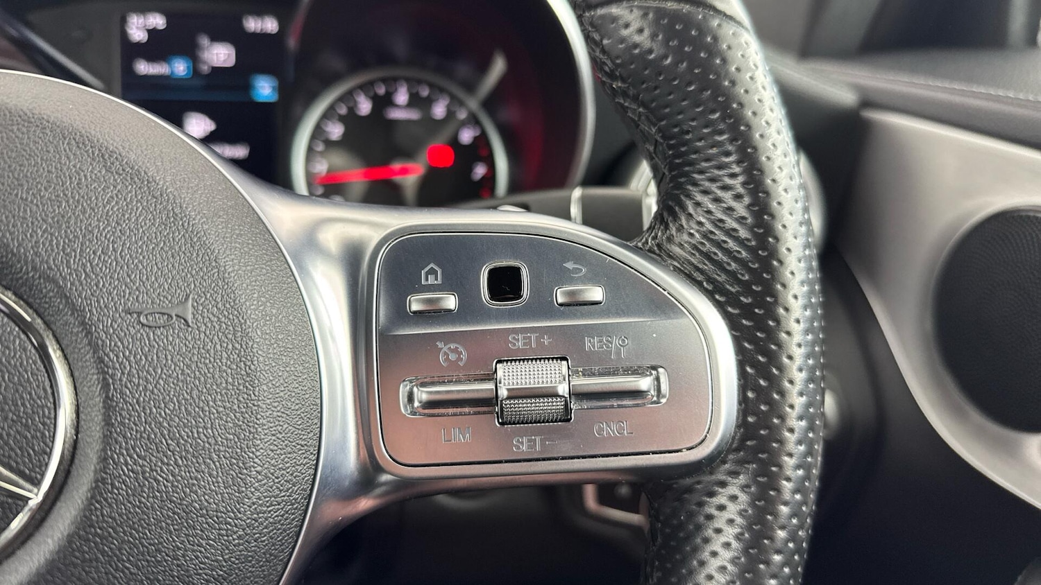 Used Mercedes-Benz C Class 2019 for sale - 77993862: Photo 22