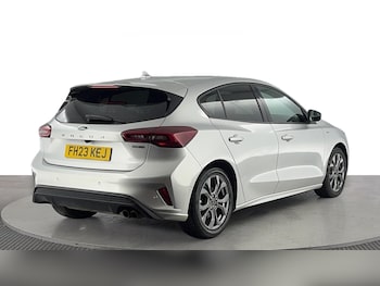Used Ford Focus 2023 for sale - 75999342: Photo