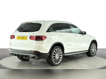 Used Mercedes-Benz GLC 2021 for sale - 77969970: Photo