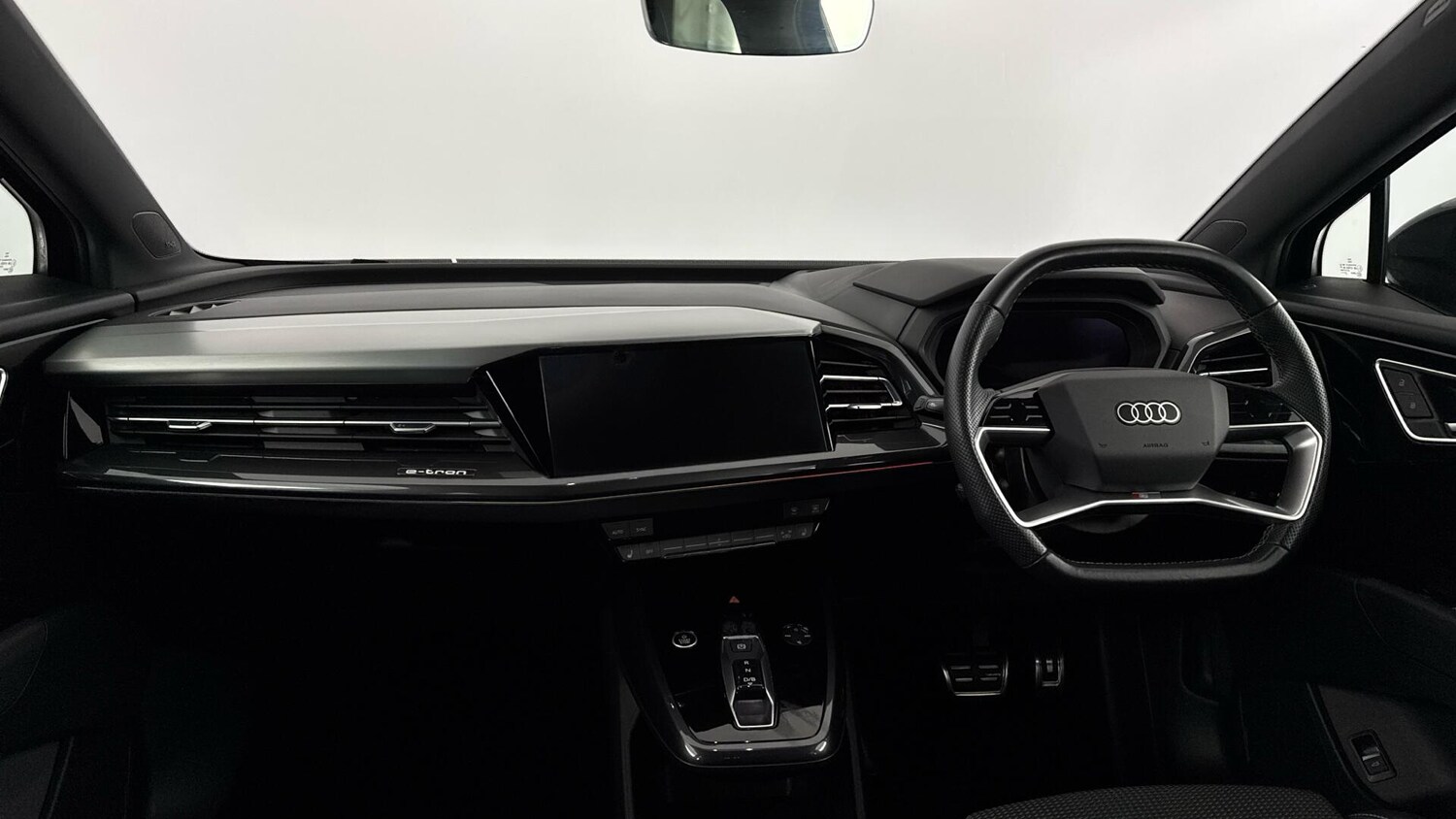 Used Audi Q4 e-tron 2023 for sale - 78148204: Photo 11