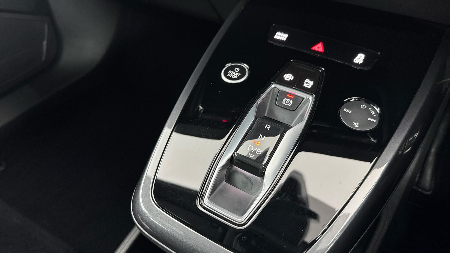 Used Audi Q4 e-tron 2023 for sale - 78148204: Photo 21