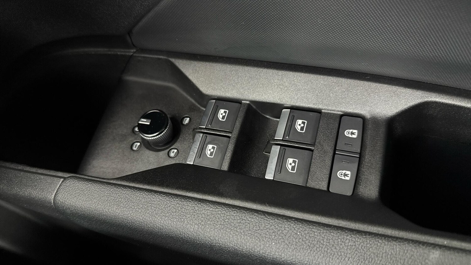 Used Audi Q4 e-tron 2023 for sale - 78148204: Photo 24