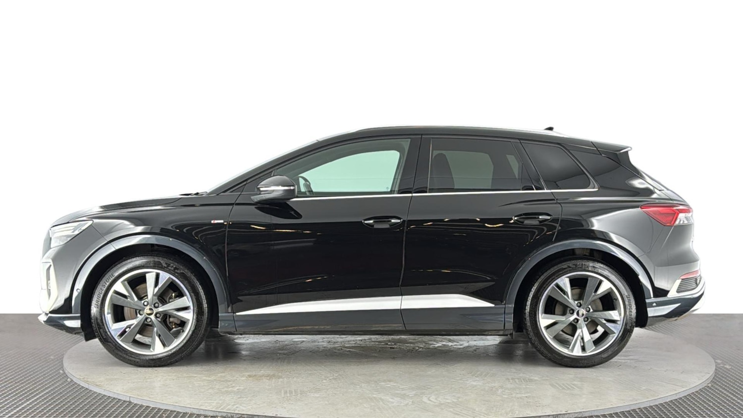 Used Audi Q4 e-tron 2023 for sale - 78148204: Photo 7