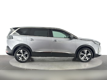 Used Peugeot 5008 2022 for sale - 79225083: Photo