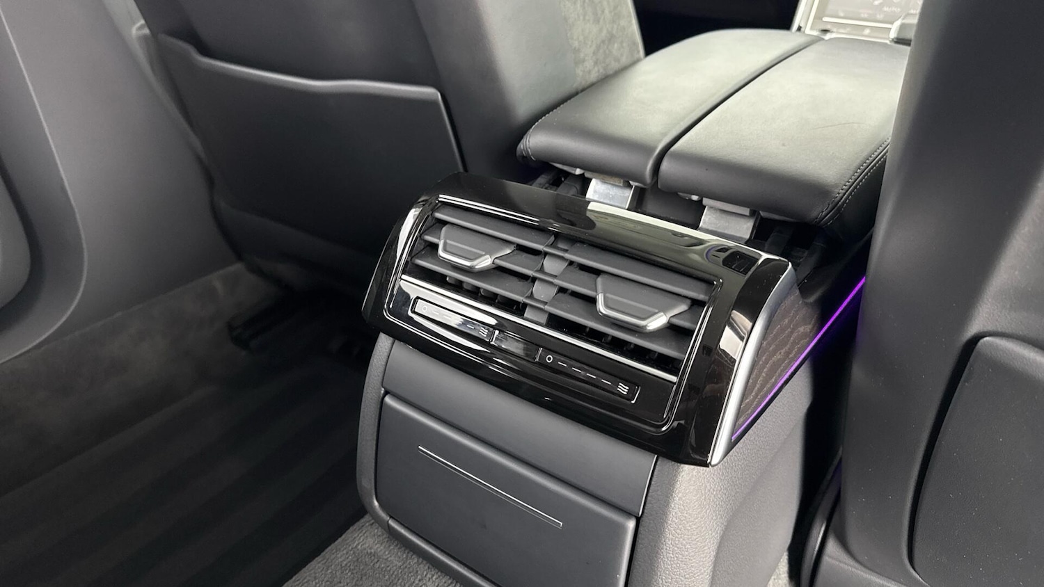 Used Audi A8 2020 for sale - 77424749: Photo 24