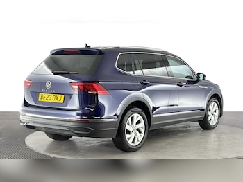 Used Volkswagen Tiguan Allspace 2023 for sale - 78999596: Photo