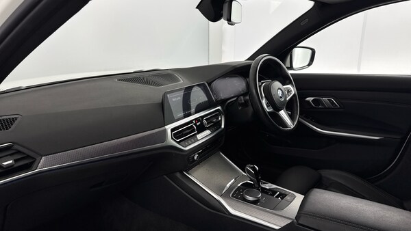Used BMW 3 Series 2022 for sale - 75557482: Photo 10