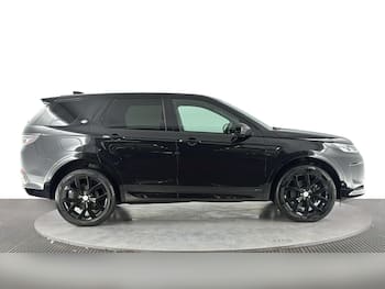 Used Land Rover Discovery Sport 2021 for sale - 79669079: Photo