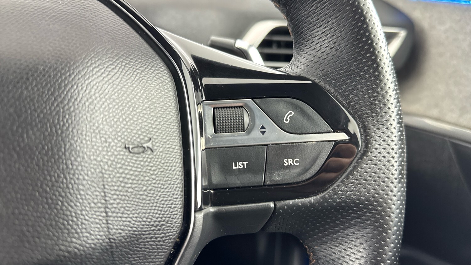 Used Peugeot 3008 2022 for sale - 76030052: Photo 58
