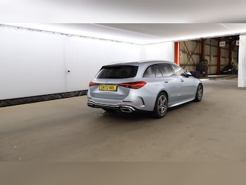 Used Mercedes-Benz C-Class 2022 for sale - 76156992: Photo 4