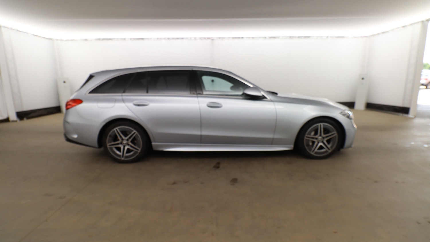 Used Mercedes-Benz C-Class 2022 for sale - 76156992: Photo 5