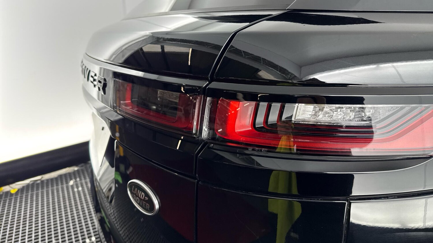 Used Land Rover Range Rover Velar 2021 for sale - 78047890: Photo 17