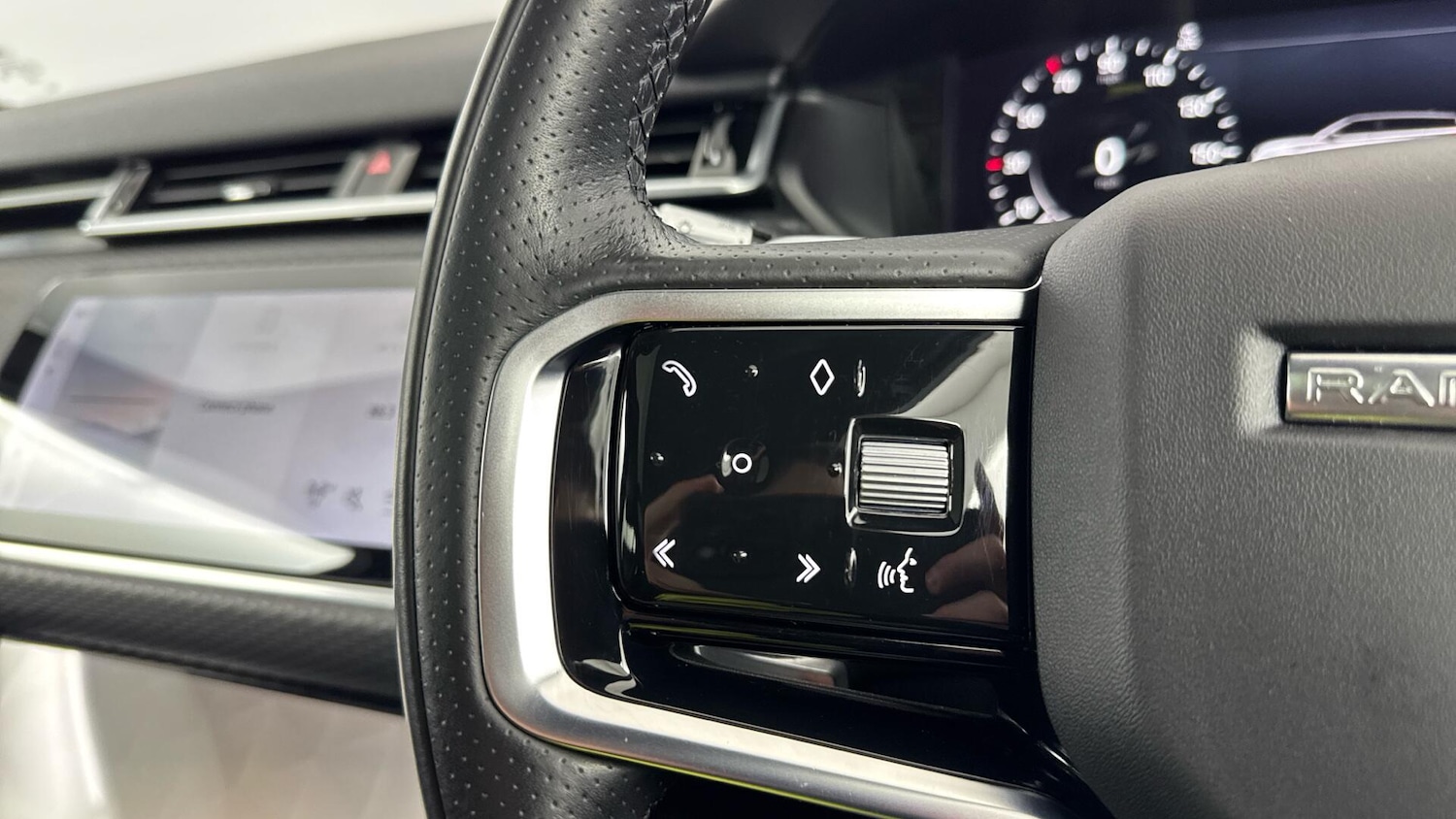 Used Land Rover Range Rover Velar 2021 for sale - 78047890: Photo 20