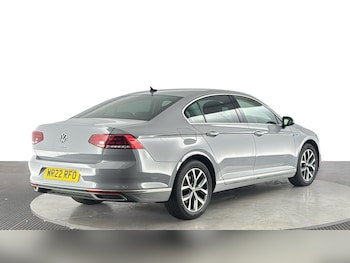 Used Volkswagen Passat 2022 for sale - 79292608: Photo