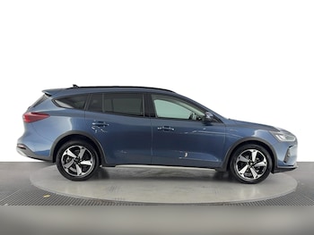 Used Ford Focus 2023 for sale - 75628432: Photo