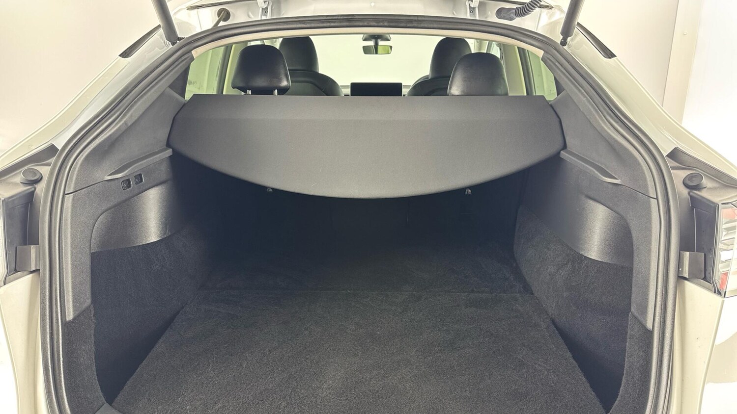 Used Tesla Model Y 2023 for sale - 77549745: Photo 15