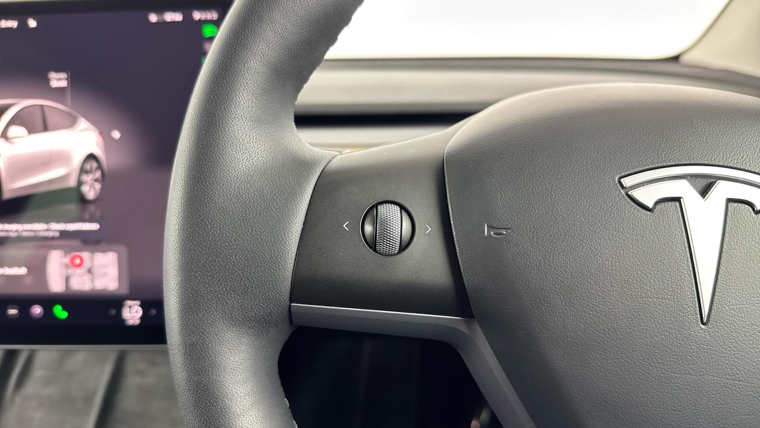 Used Tesla Model Y 2023 for sale - 77549745: Photo 21