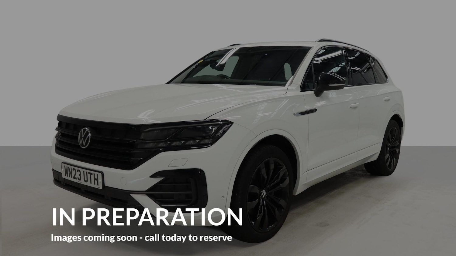 Used Volkswagen Touareg for sale - 77808018: Photo 2