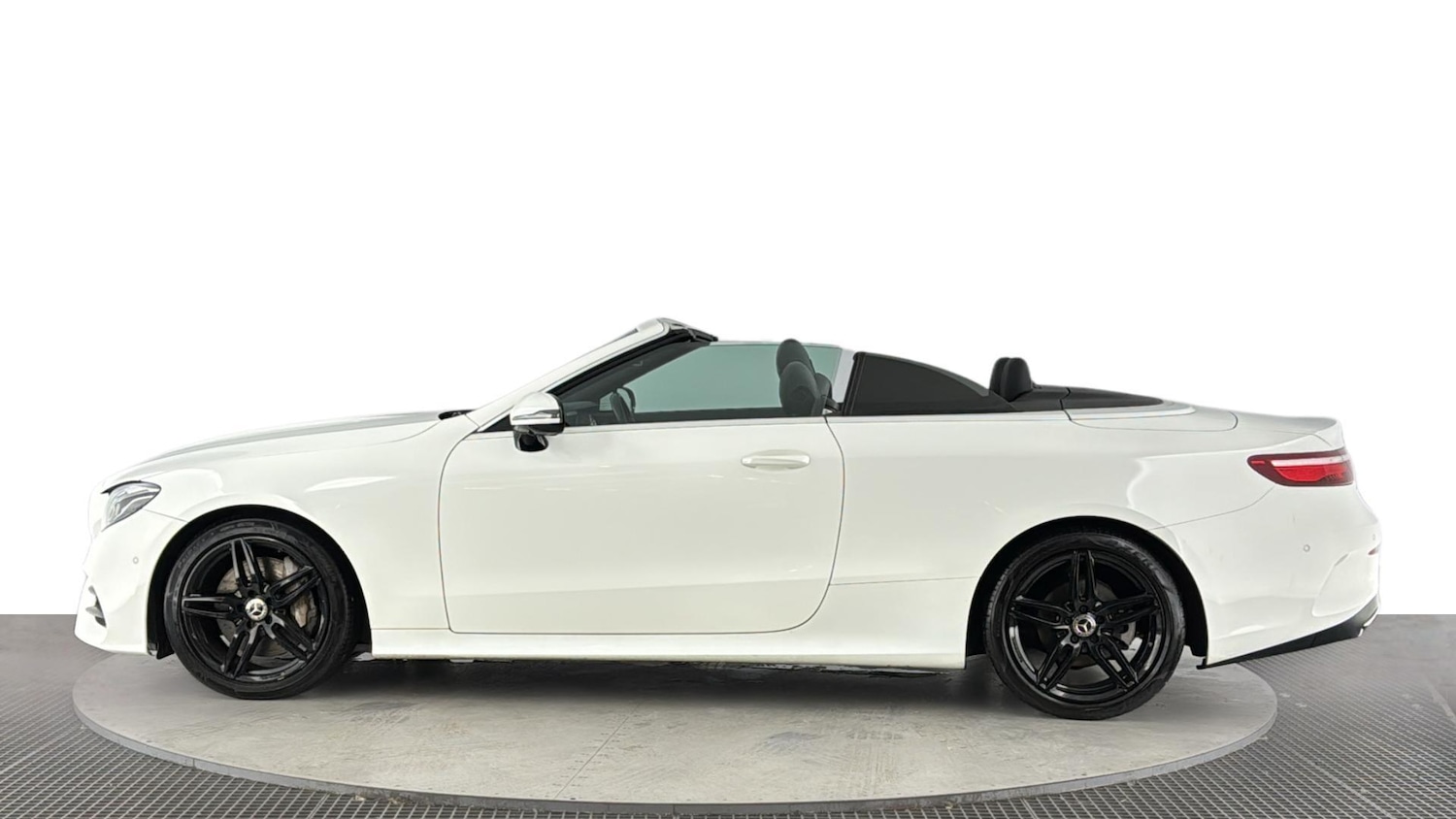 Used Mercedes-Benz E Class 2020 for sale - 77266815: Photo 14