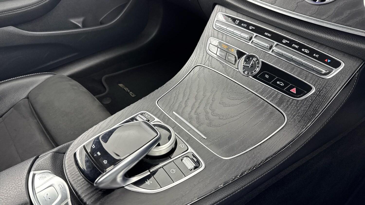 Used Mercedes-Benz E Class 2020 for sale - 77266815: Photo 26