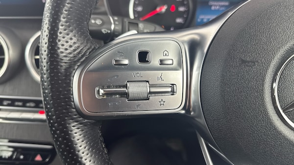 Used Mercedes-Benz GLC 2019 for sale - 76186223: Photo 21