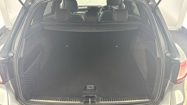 Used Mercedes-Benz GLC 2019 for sale - 76186223: Photo 50